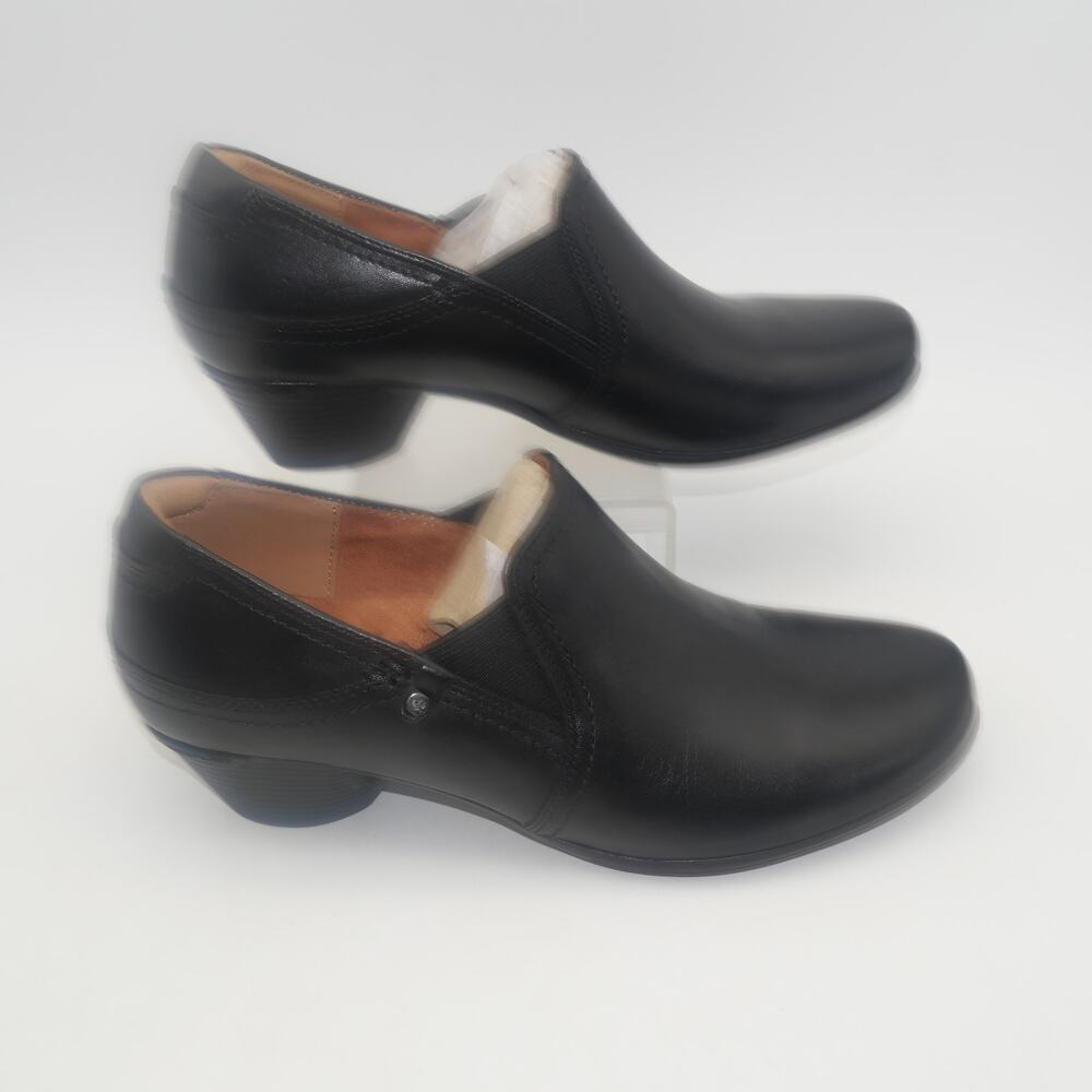 NEW Cobb Hill Laurel V Shootie Women's 7  Slip On Black Leather - Picture 5 of 7